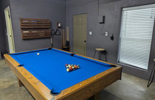 Gathering Place Big, with Dock, Fiber, and Tankless WH - Foto 56