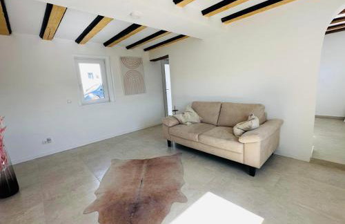 Sehr gut ausgestattetes Einfamilienhaus - Foto 2