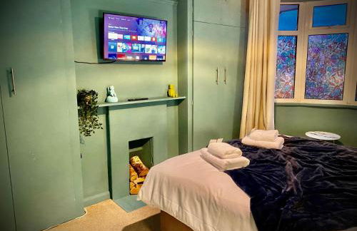 4 Bedroom House - DISC0UNTS - Parking, Contractors, Group, Family - Foto 18