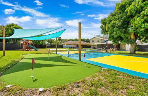 Your own 5BR Private Oasis! wPrivate PoolPickleball - Photo 41