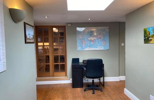 Dog friendly home close to the beach and the town - Photo 28