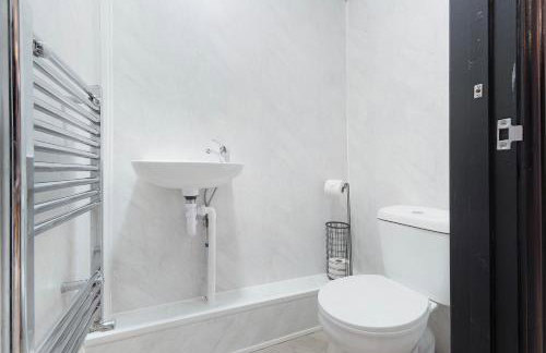 New 4BR in Station Road - Foto 29