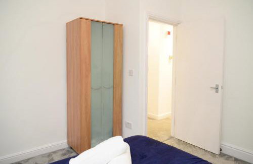 Aqua Springs, 2 BR, Sofa Bed, Sleeps 6, 1st floor apartment, near Didsbury - Foto 10
