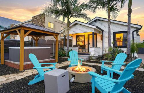 Mid-City 2BR Retreat Firepit Nights with Free Parking - Photo 1