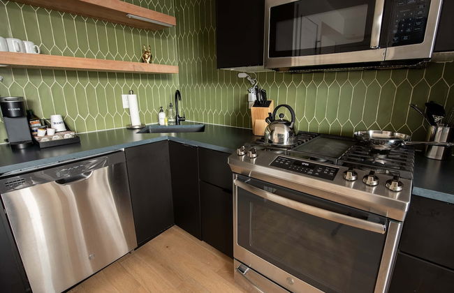 Sosuite 2BR Apt w W D Newly Renovated - Foto 8