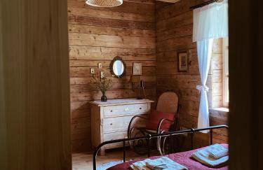 Nad Mikowym Potokiem - wydzielona część drewnianego domu z osobnym wejściem i ogrodem - Foto 44