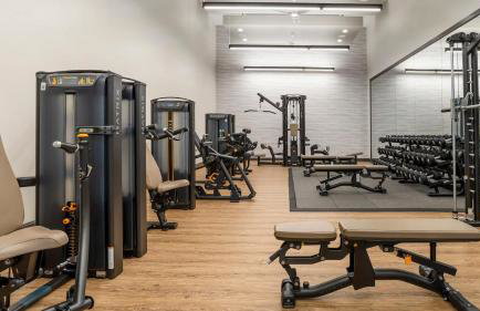 Newport 1 BR w Work Setup by Anyplace - 11747 - Foto 54