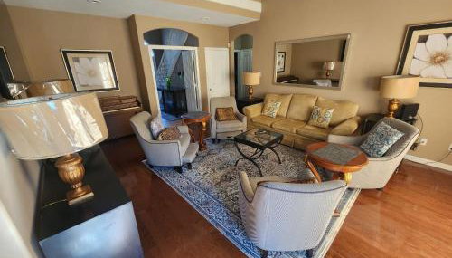 Luxurious 11 Large beds with Jetted Tub 3000 Sq ft - Foto 2