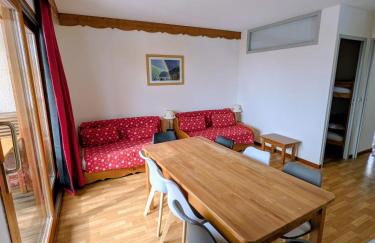 Appartement 4 pièces pour 6-8 personnes, 2 chambres, 1 cabine, 2 canapés-lit double dans le salon, au pied des pistes et piscine l'été, wifi fibre - Foto 57