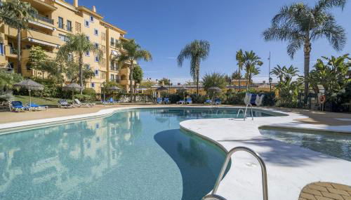 LA-Beautiful 3 bedroom Penthouse close to sea - Photo 2