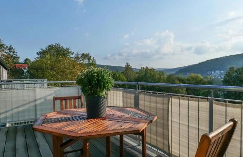 Wunderschöne Ferienwohnung mit Balkon in Aue - Photo 1