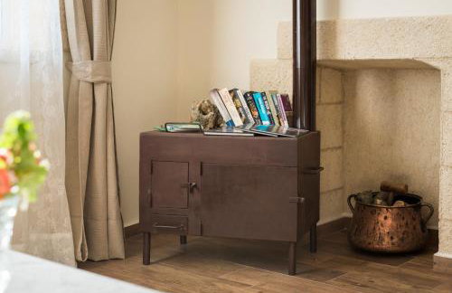 Casa Ermioni Stone House - Photo 29