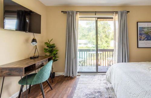 Entire Home on the water, 2 kayaks, Game room, Firepit, BBQ grill, Netflix WiFi - Foto 21