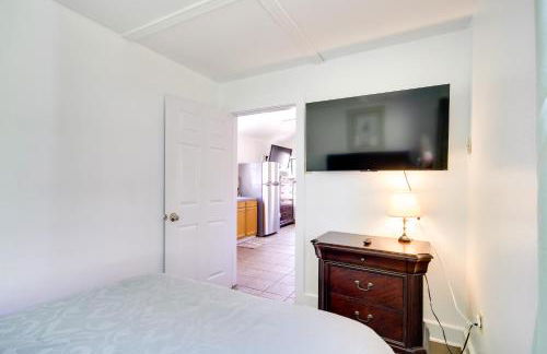 Biloxi Resort Cottage with Pool and Lake Access! - Foto 13