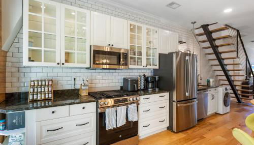 2x King Beds, Fireplace, Private Backyard, Washer, Dryer - Foto 3, stove, dishwasher