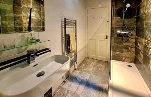 Lochside House - Photo 14