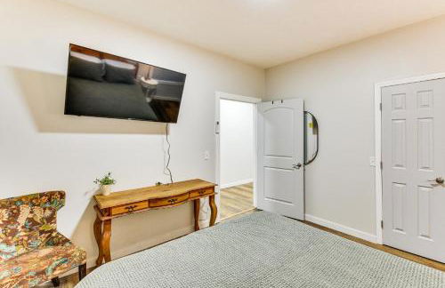 Lake-View Home in Statham with On-Site Fishing - Foto 20