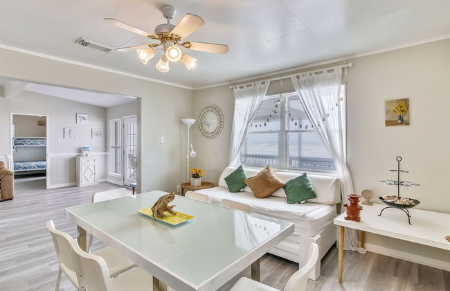 Betsy's Beachfront Cottage - Foto 16