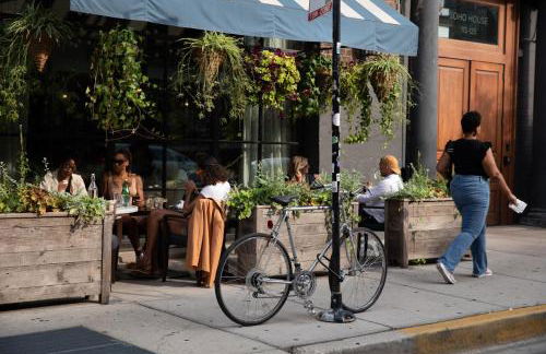 Fulbrix Bright Designer Apartments with West Loop Views - Foto 45