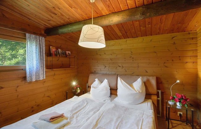 Holiday Home on a Horse Farm in Heath - Photo 24