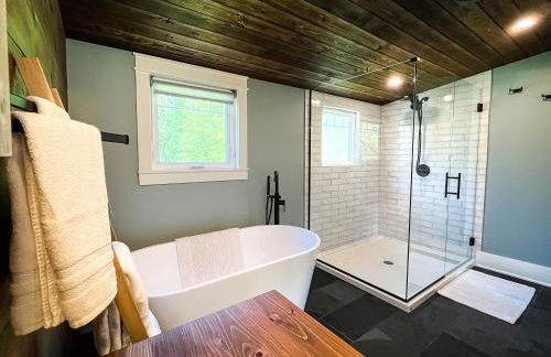 Modern Industrial Farmhouse - The Wayback - Foto 16