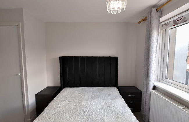 Immaculate 2-bed Apartment in Isleworth by River - Foto 4