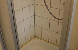 Bungalow 1 - 4-Raum-Wohnung mit Küche und 2 WC Duschen in Ohrdruf-Crawinkel - Photo 18