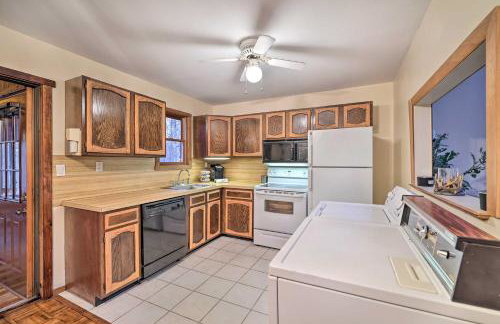 Peaceful Wooded Retreat at Lake Wallenpaupack! - Foto 9