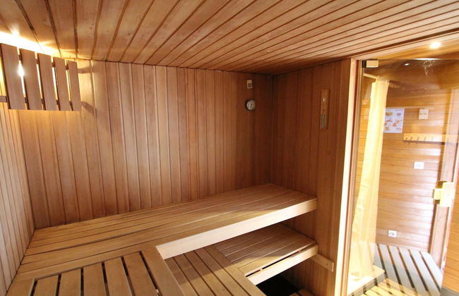 Beautiful Villa for Groups With Swimming Pool, Sauna and Wifi - Foto 25