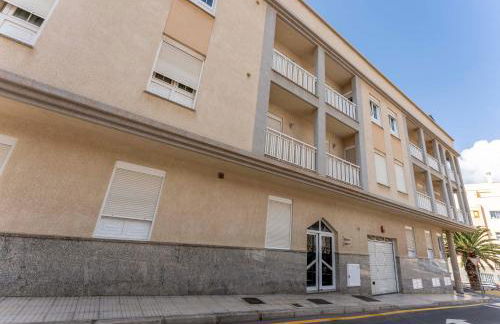 Acogedor apartamento de dos dormitorios a 50 metros del mar y a 5 minutos al Aeropuerto Tenerife Sur - Foto 33