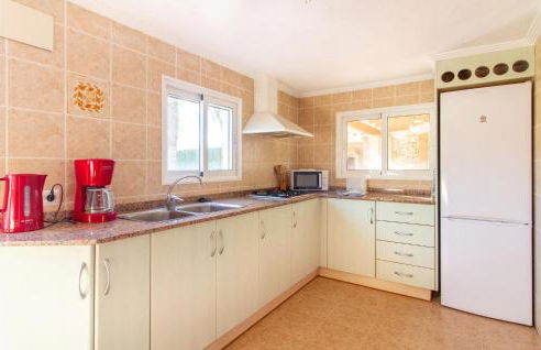 Stunning Apartment In Los Cerezos - Foto 4