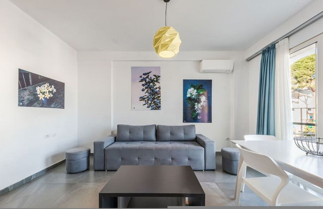 Expansive Apartment With Beach Access - Jasemin - Photo 6