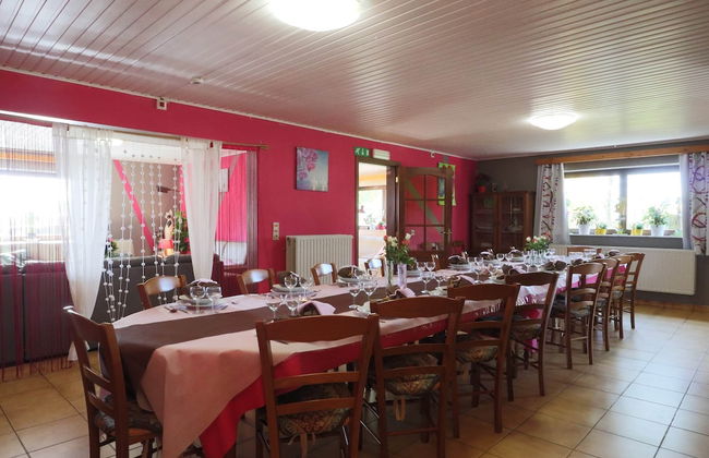 Holiday Home in Montleban With Garden - Photo 40