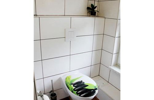 Pear - On the Fruit Tree - Foto 21