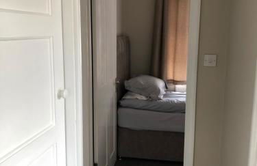 By Buildersbeds - Hill House 3 Bedrooms - Foto 31