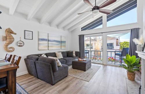 Walk on the Ocean! Wake up to Beautiful Bay Views - Photo 8