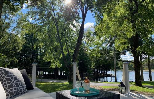 The Castle: Lake Views, Comfort, Nature, Decor - Foto 1