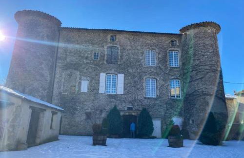 Studio au château de Lachau - Photo 2