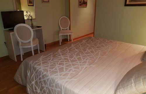 Aparta-Hotel Puertolas - Photo 8