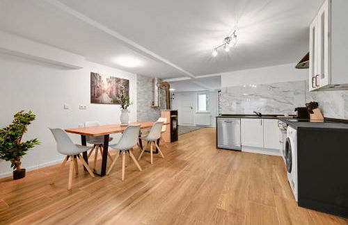 Stilvolle Apartments mit Kamin - Schlossblick und großer Terrasse 2-4 Zimmer 50-140qm - nahe A1 und Schloss Burg - Köln - Foto 5