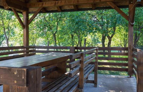 Gorgeous Home In Slunj With Wifi - Foto 12