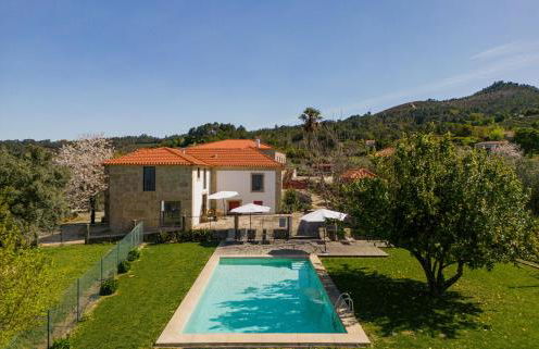 Casas de Vila Pouca - Foto 1