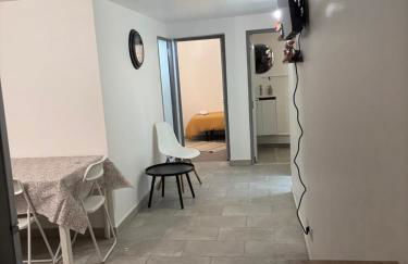 Appart 4 chambres, 3 SDB, avec parking privé - Foto 2