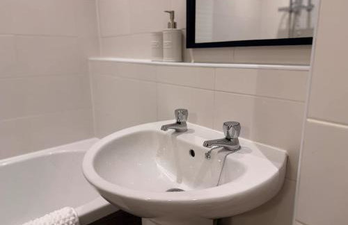 Ajax House by GB Short Stays 2 Bed house Sleeps 4 - Foto 11