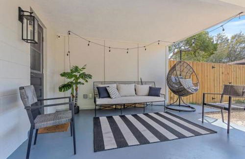 The Wisteria Oasis With heated pool and hot tub - Foto 34