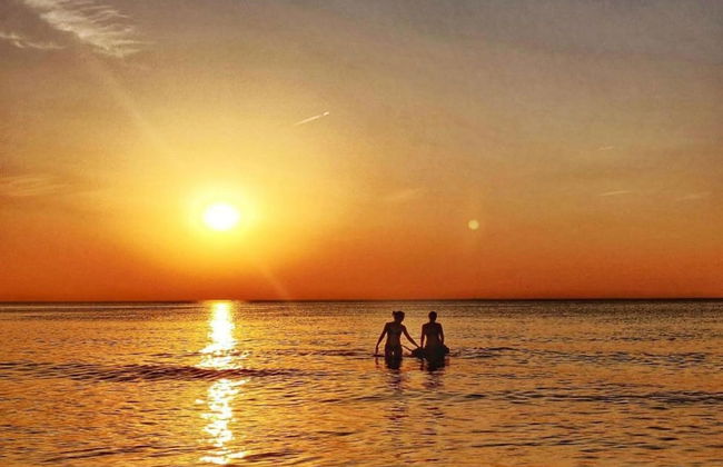 Seaside Stay w/ Large Terrace - Photo 23