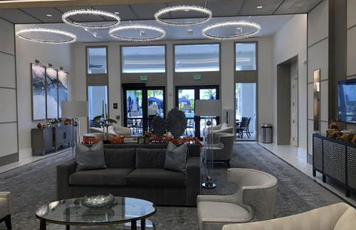 Beautiful furnished 3 BR home, pool, clubhouse access - if interested, please provide your name, contact info - Photo 32