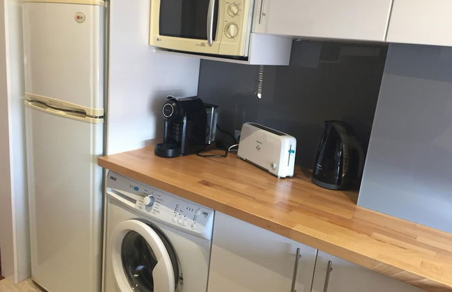 Casino Beach Apartment - Photo 17