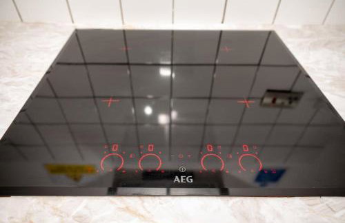 Private retreat For 3 Near City Centre - Photo 13