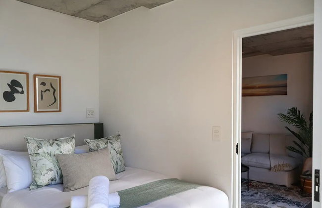 SIX ON N - Fluent Serviced Apartments - Photo 28
